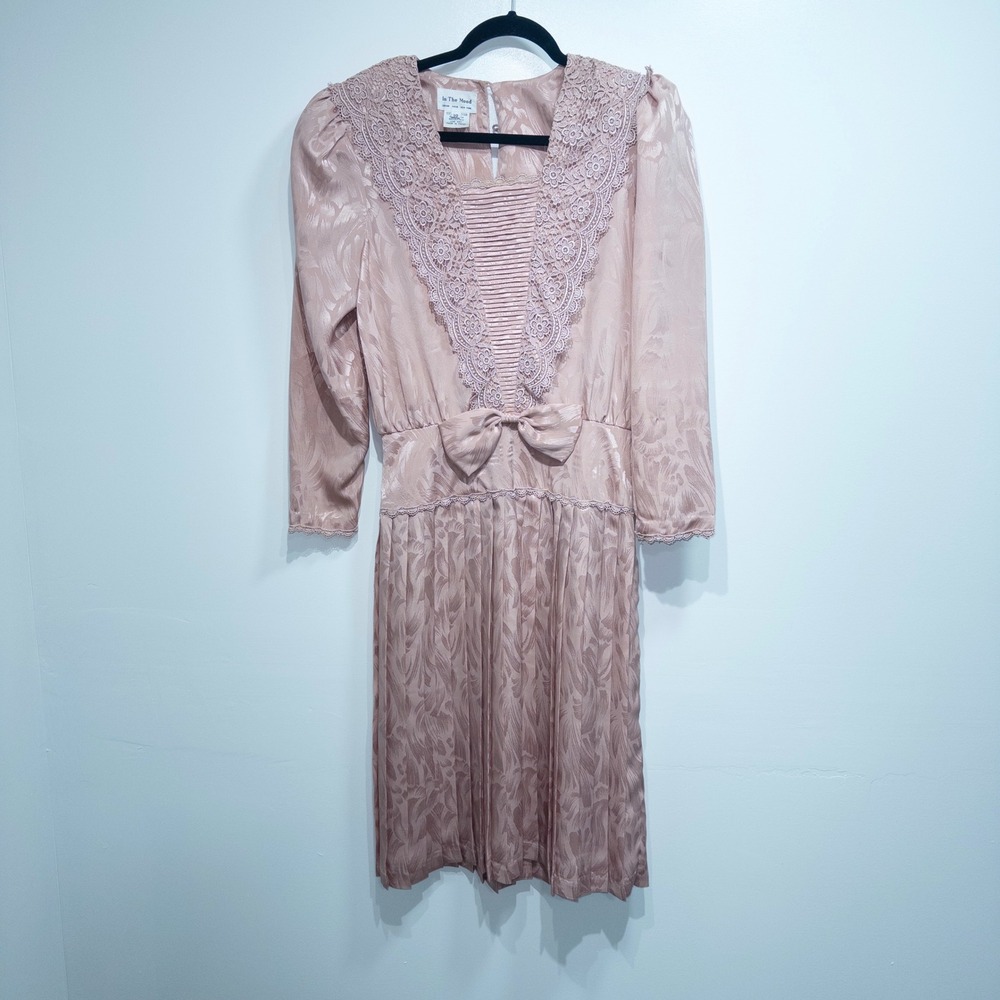 Vintage In The Mood Dusty Pink Victorian Lace Pleated Midi Dress Size 10